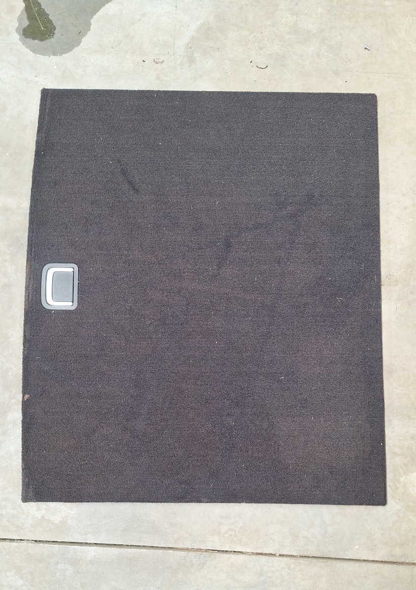 LEGACY OUTBACK REAR FLORR MAT COVER