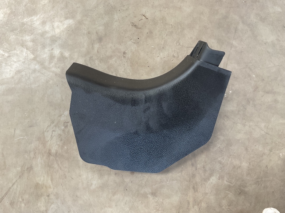 URBAN CRUISER RIGHT FRONT LOWER A-PILLAR TRIM