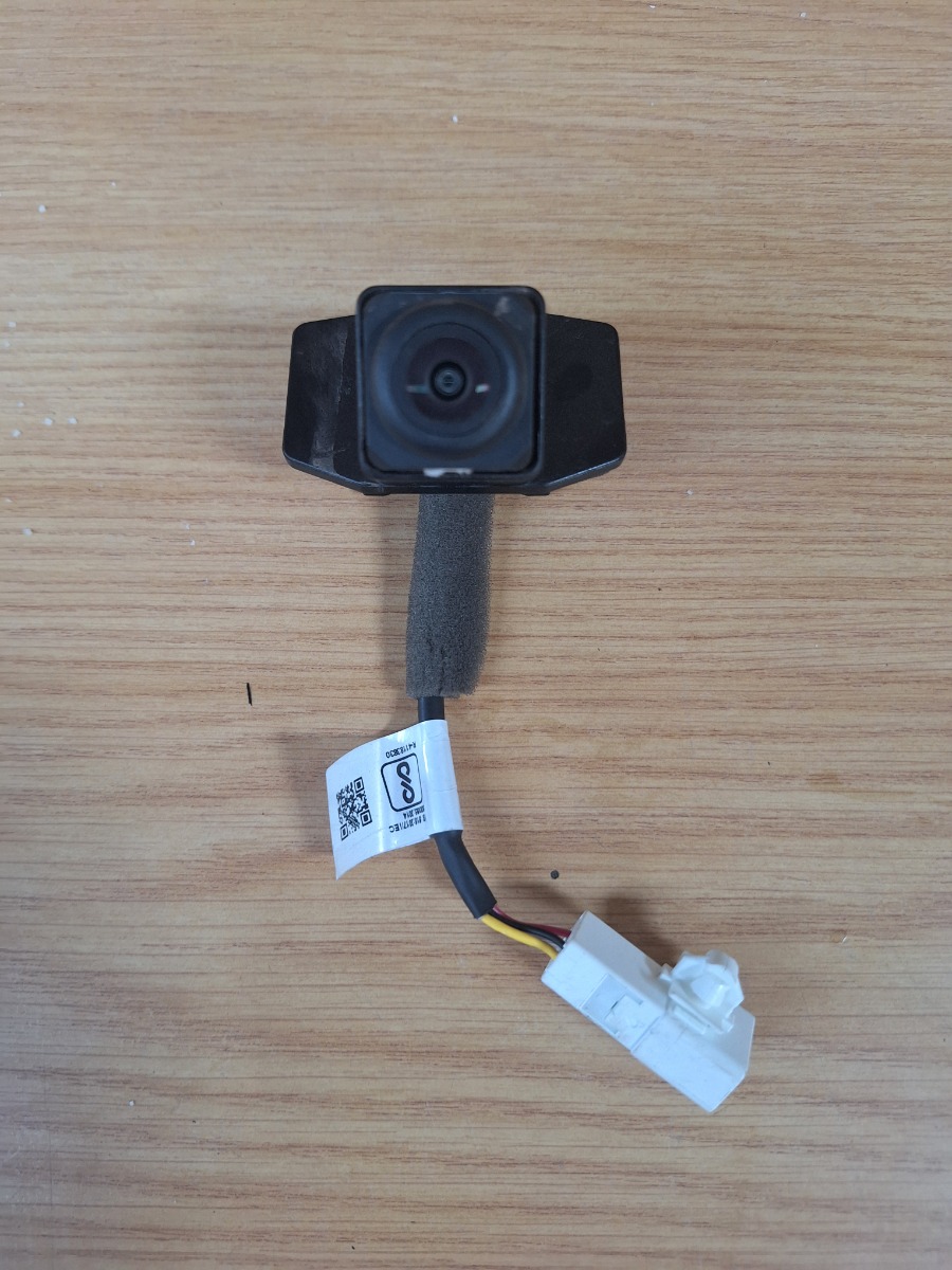 FRONX REAR CAMER