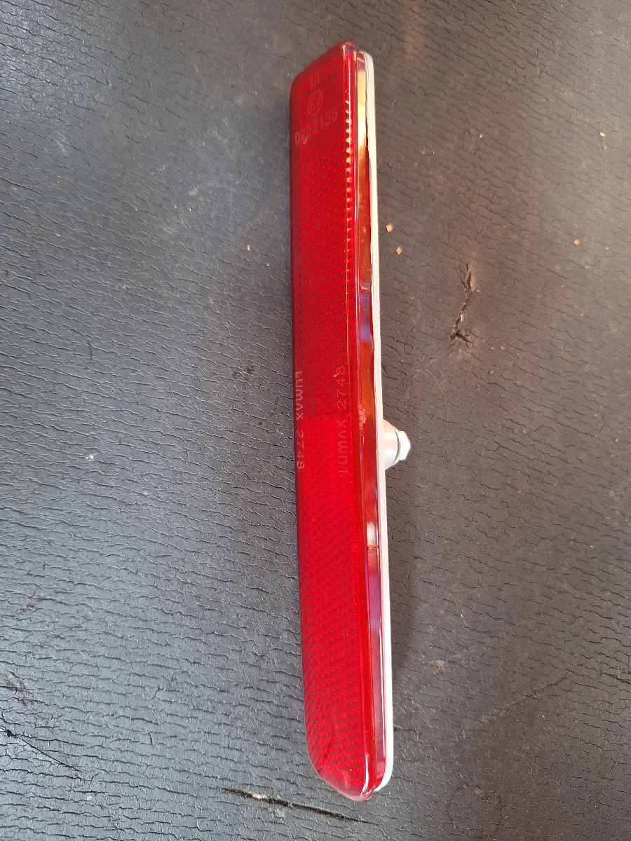 FRONX REFLECTOR ASSY, REFLEX, RH SIDE