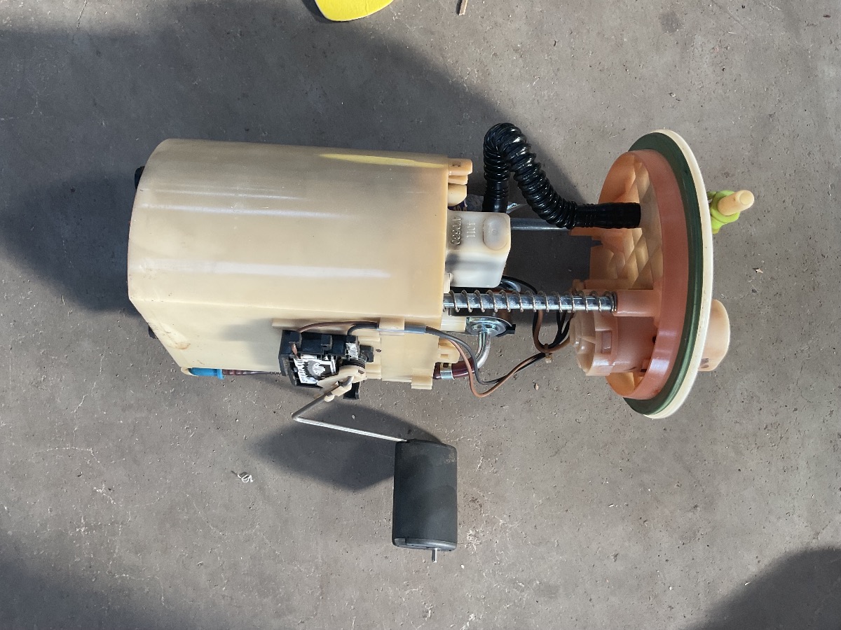 I20 FUEL PUMP