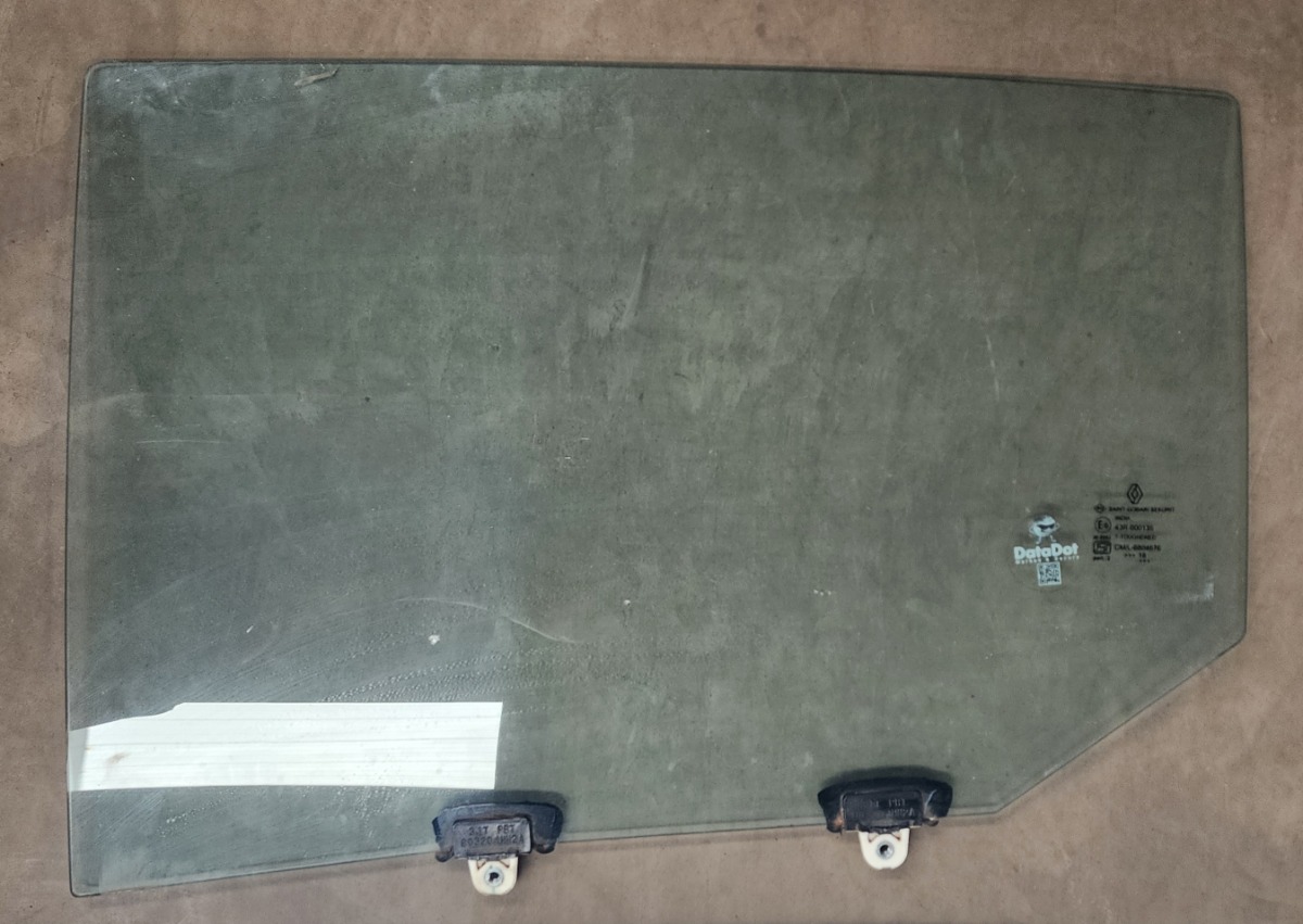 RENAULT KWID LEFT REAR DOOR GLASS