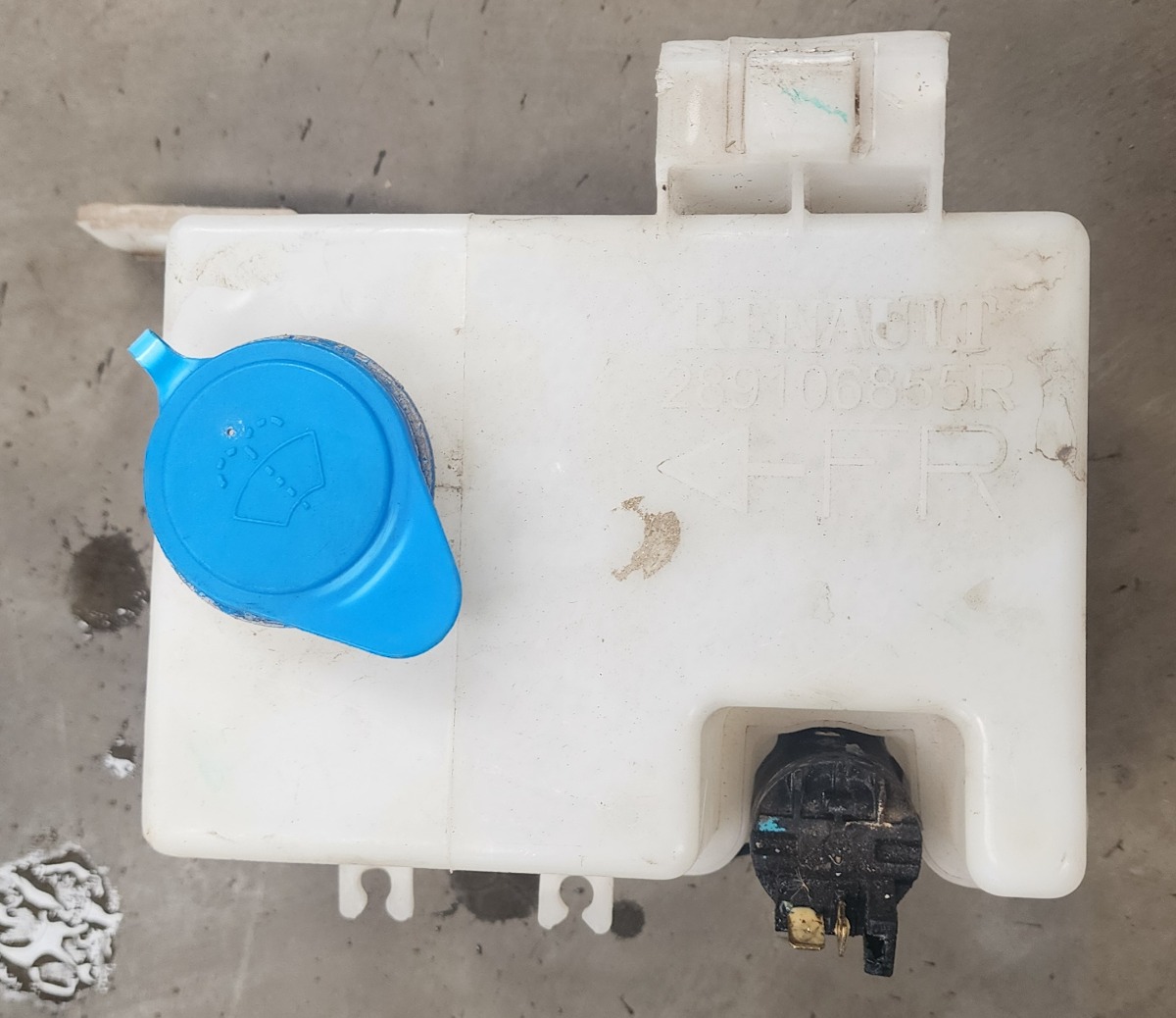 KWID WASHER RESERVOIR