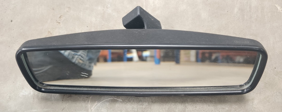 KWID REAR VIEW MIRROR