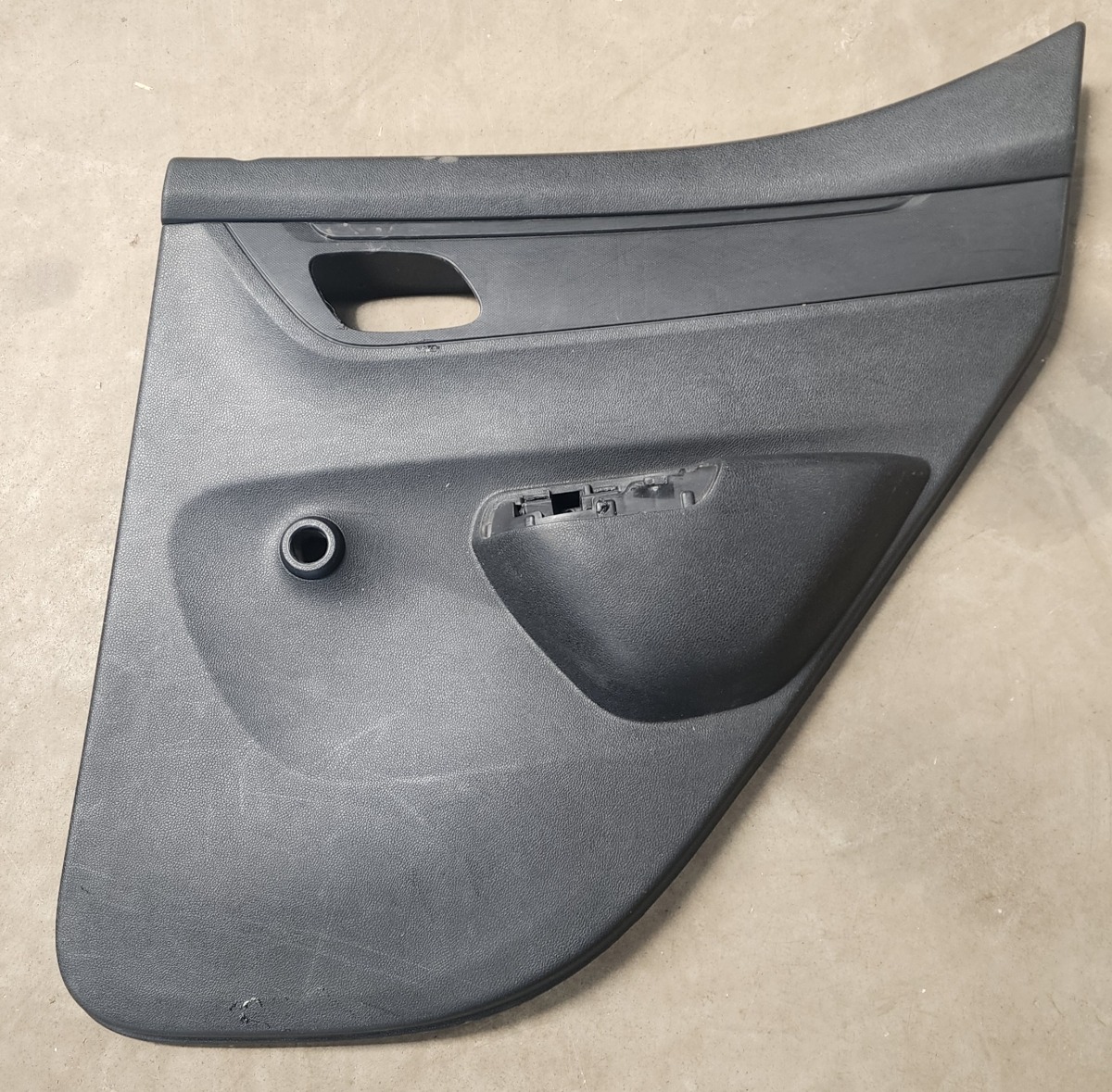 KWID RIGHT REAR DOOR PANEL