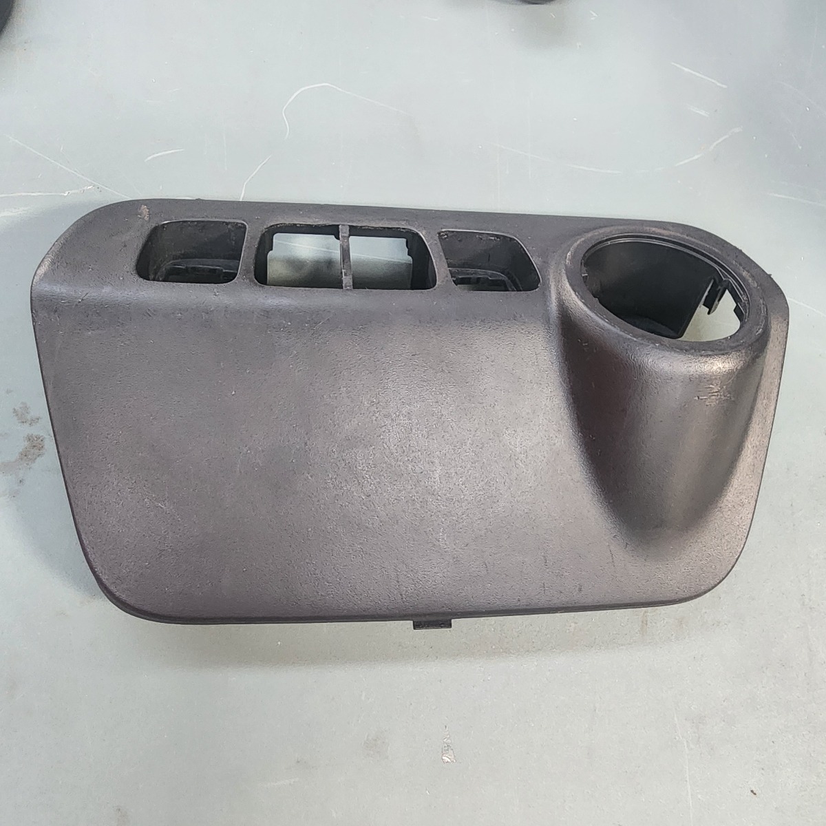 KWID DASH CONSOLE