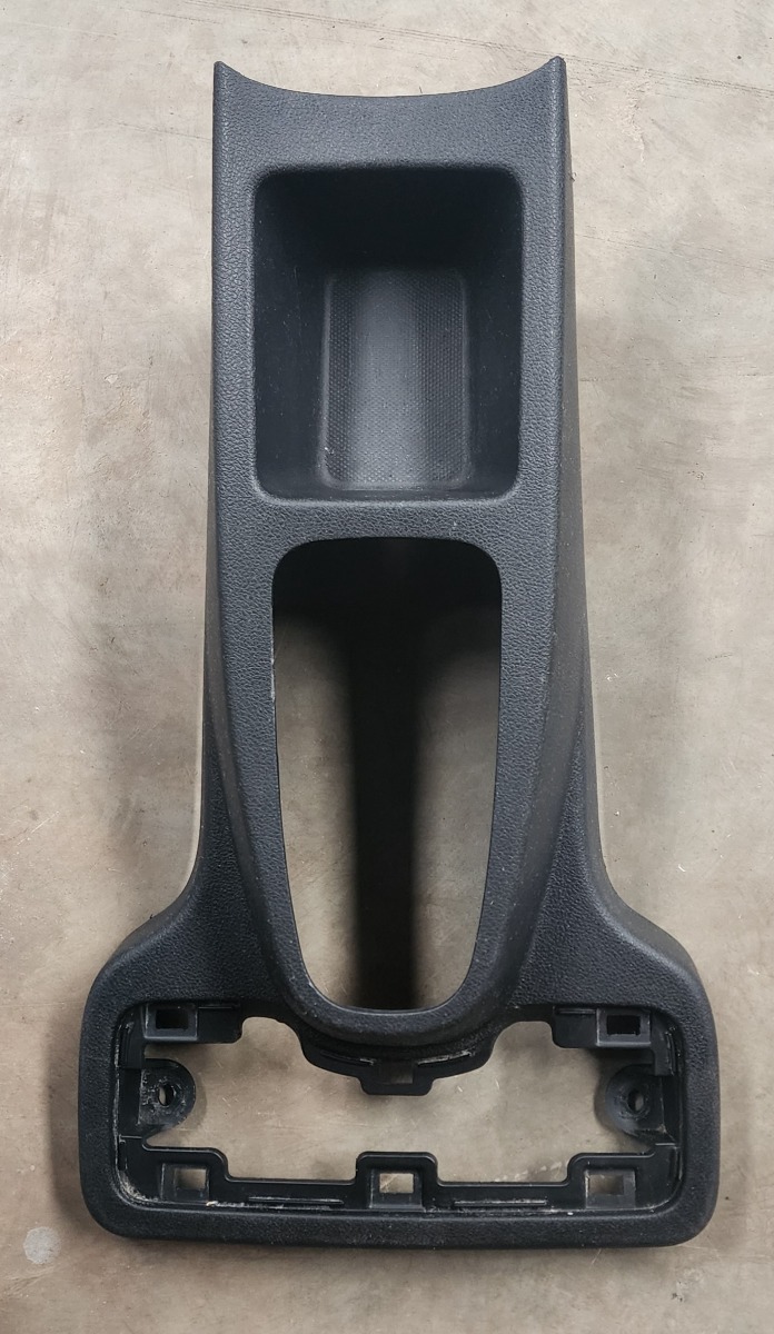 KWID GEAR LEVER CONSOLE