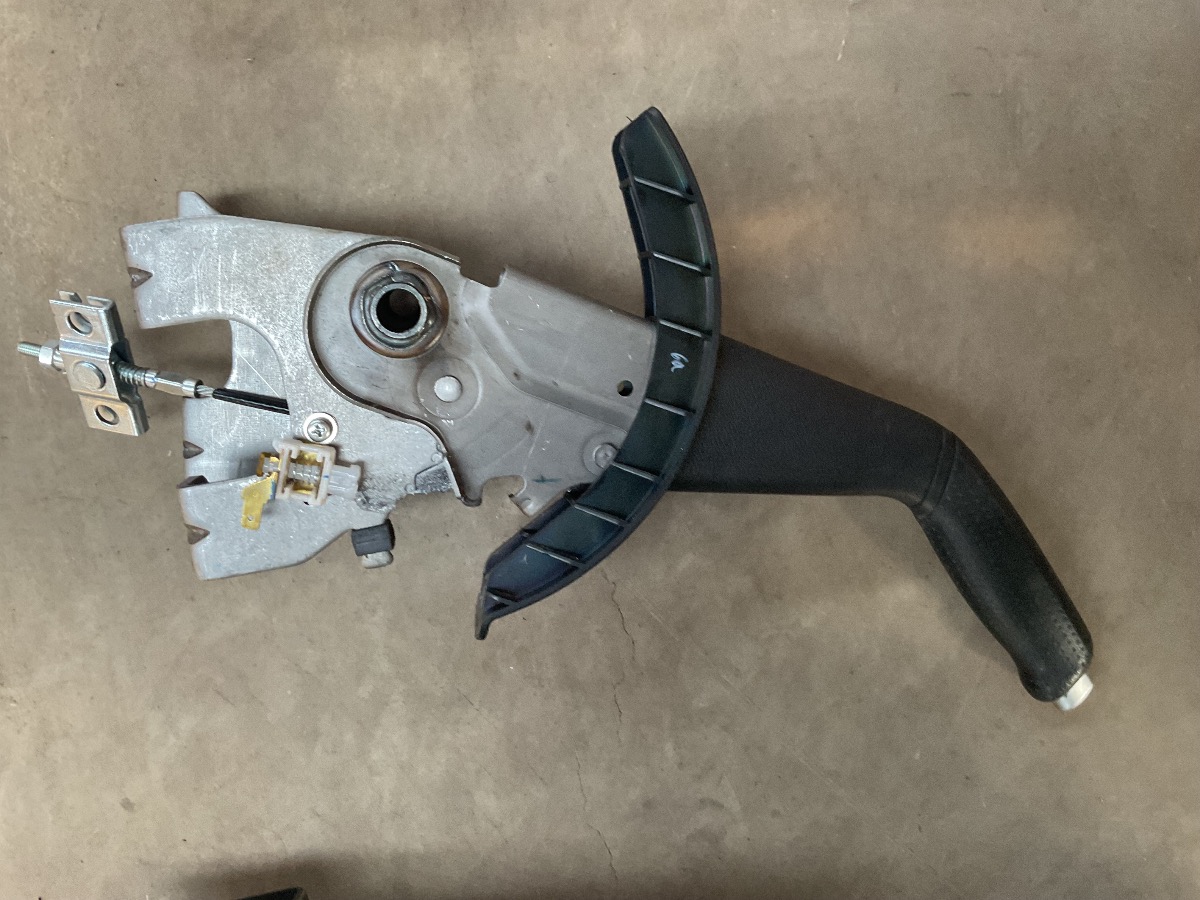 CRETA PARKING BRAKE