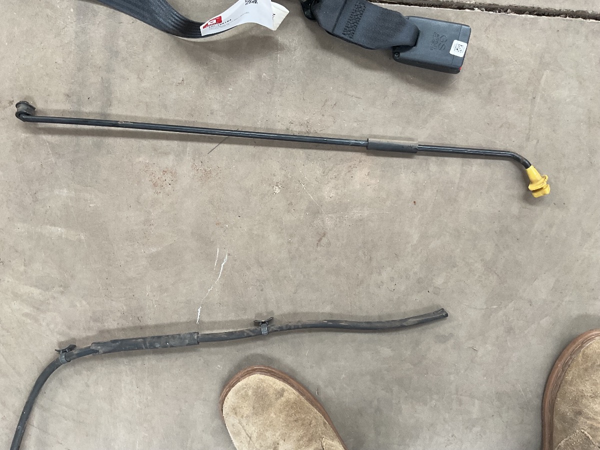Creta Bonnet Stay Support Prop Rod Holder