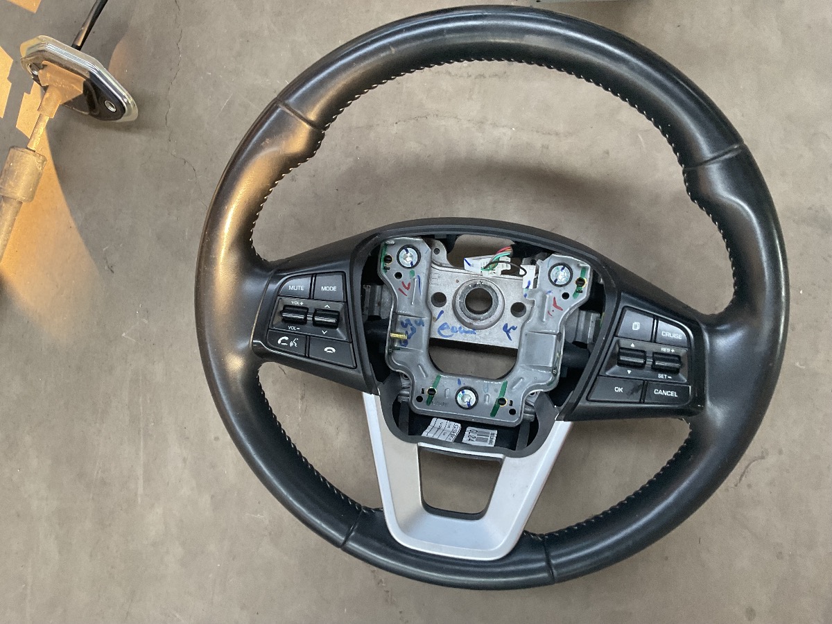 CRETA STEERING WEEL