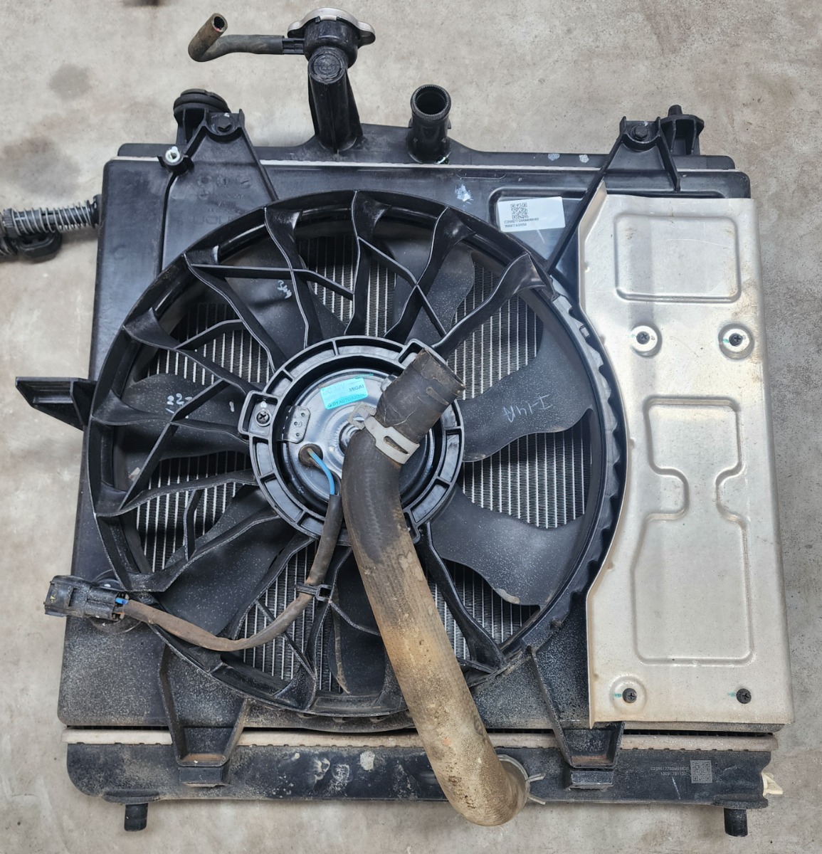 IGNIS MANUAL RADIATOR WITH FAN