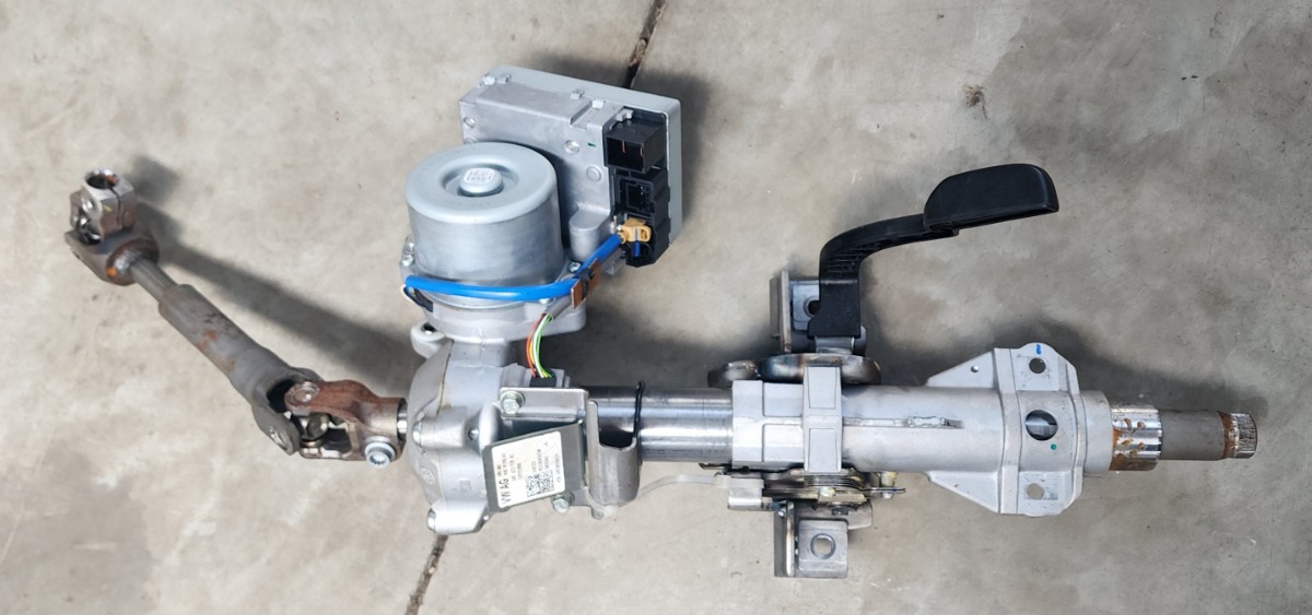 Polo Vivo Comfortline Steering Column