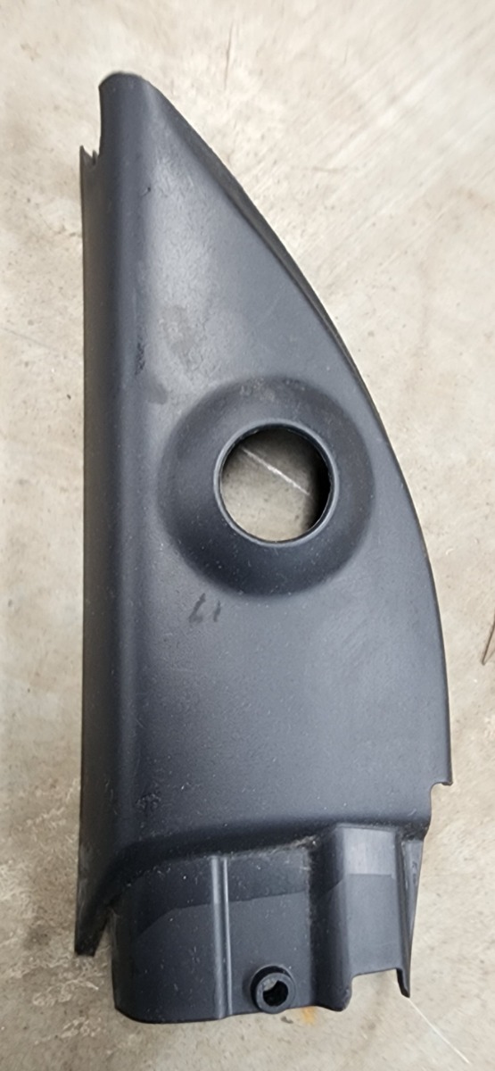 POLO VIVO LEFT INNER MIRROR COVER
