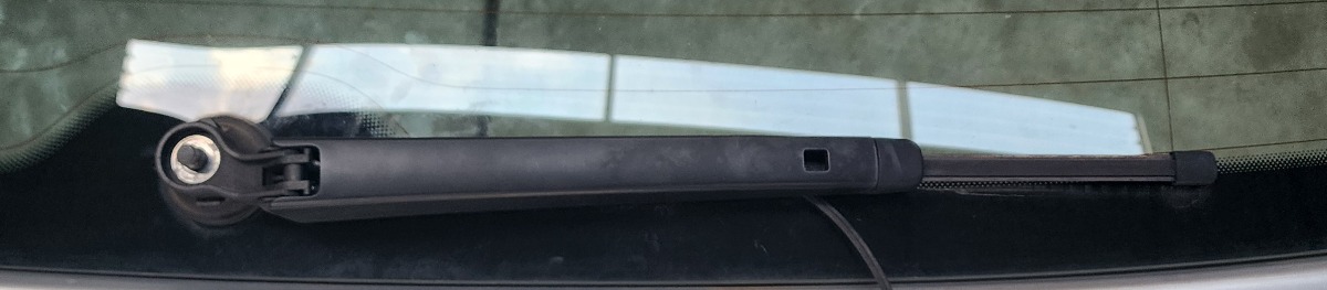 POLO VIVO MK2 REAR WIPER ARM