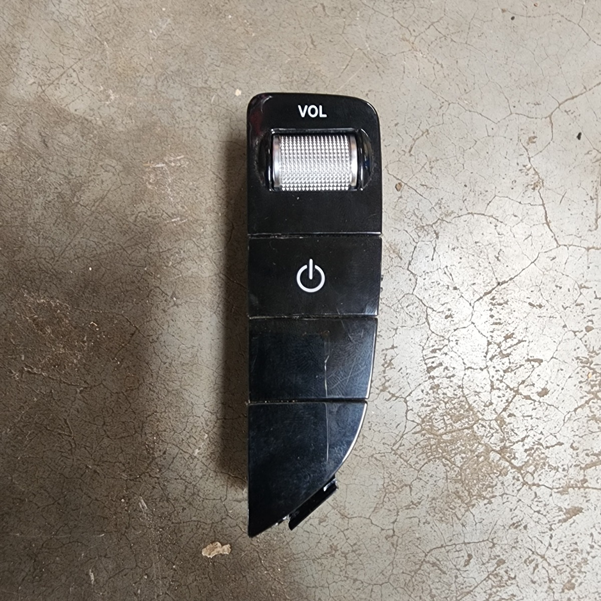 W205 RADIO CONTROL