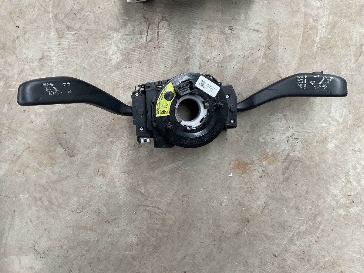 "Volkswagen Polo Vivo Trendline Horn Contact Slipring"
