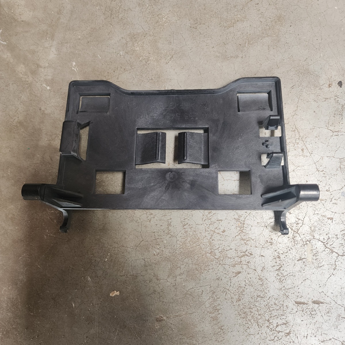 W205 AUDIO CONTROL UNIT BRACKET