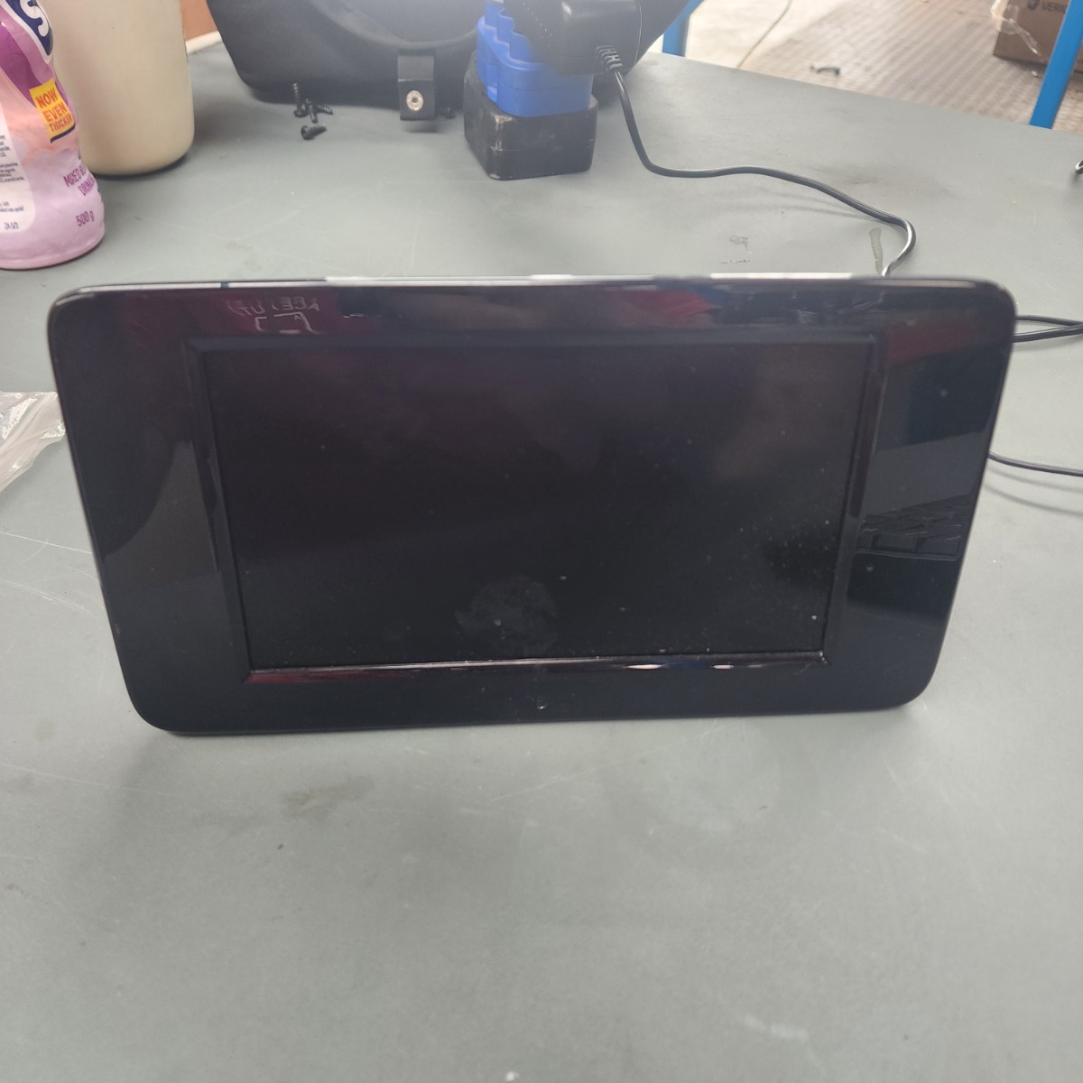 W205 CENTRE DISPLAY