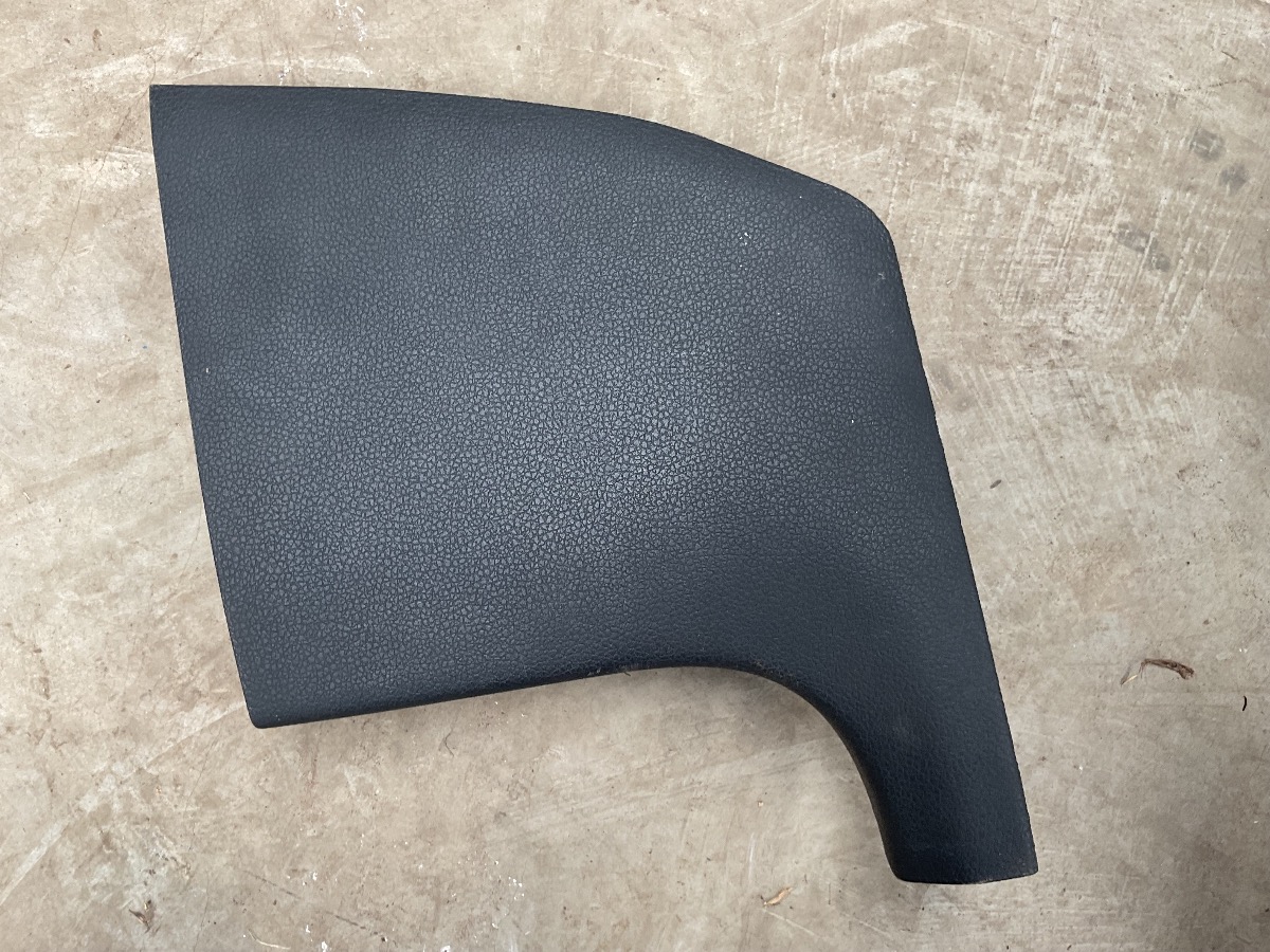 POLO Floor covering Foot rest A-PILLAR