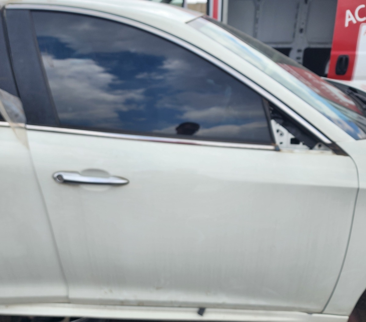 GIULIETTA RIGHT FRONT DOOR (SHELL)