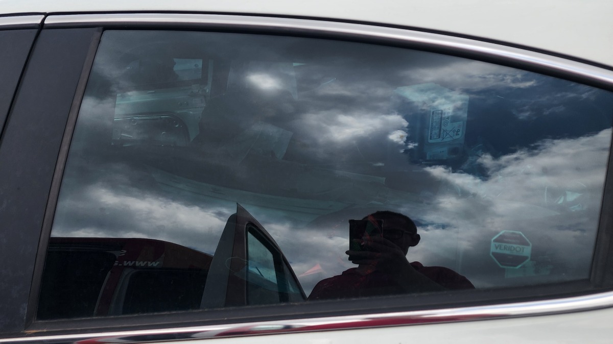 GIULIETTA LEFT REAR DOOR GLASS