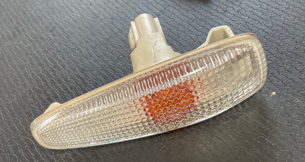 OUTLANDER MARKER LAMP