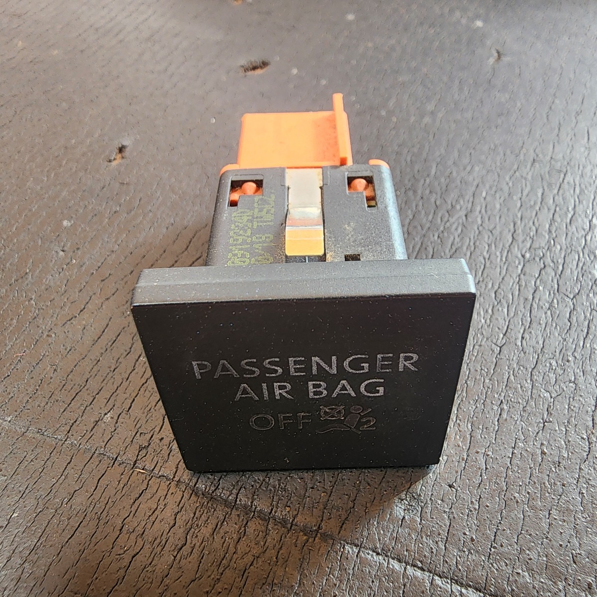CADDY MAXI PASSANGER AIRBAG LIGHT