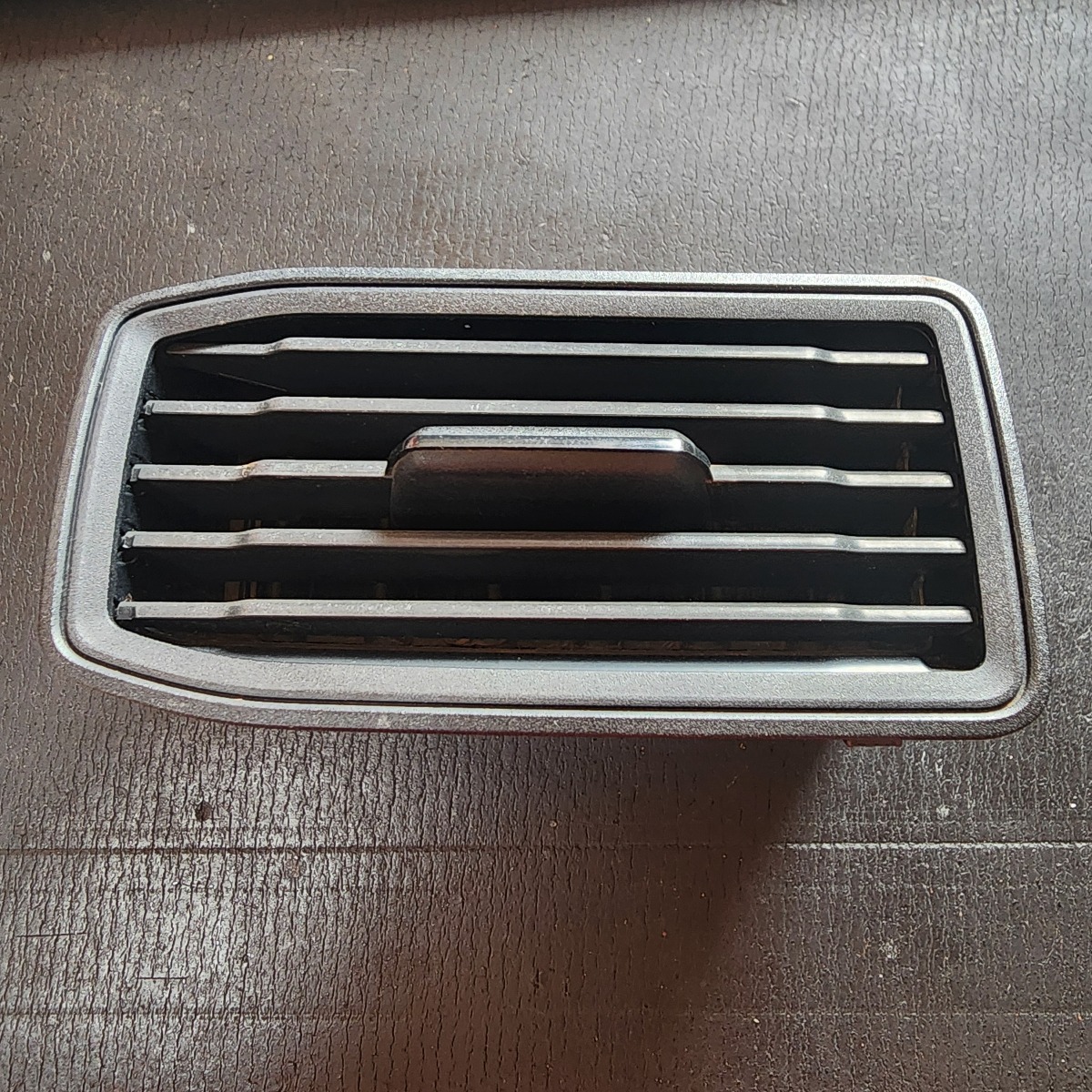 CADDY MAXI LEFT DASH VENT