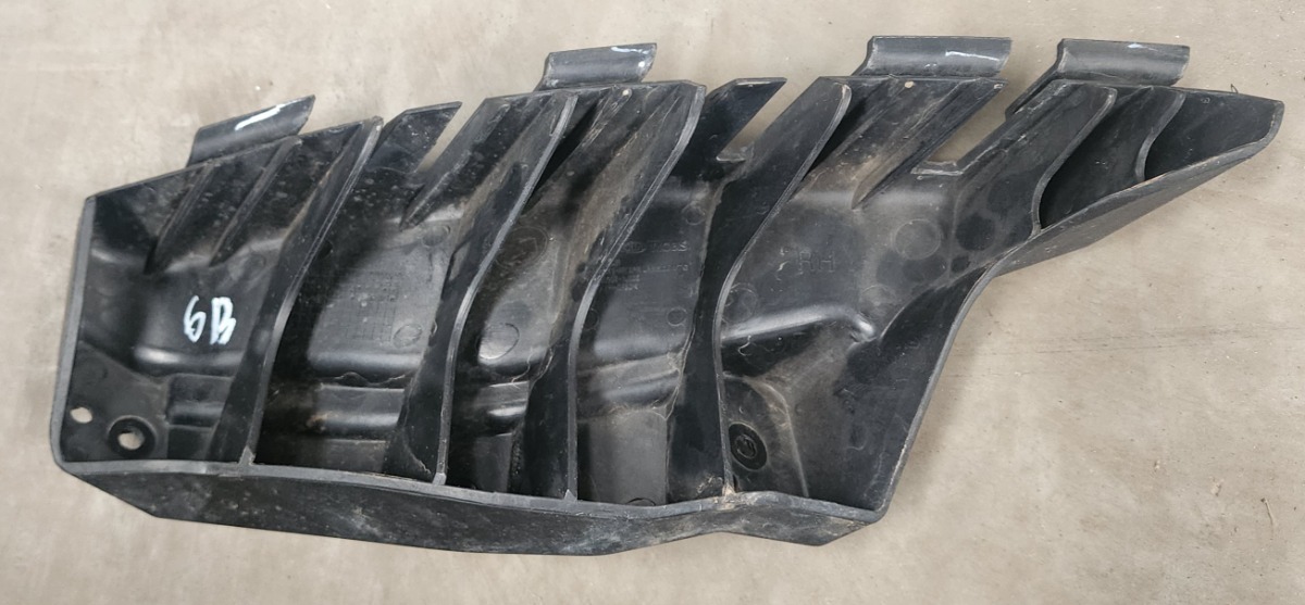 i20 Bumper Bracket Right Front