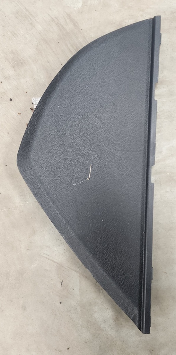 I20 RIGHT DASH COVER