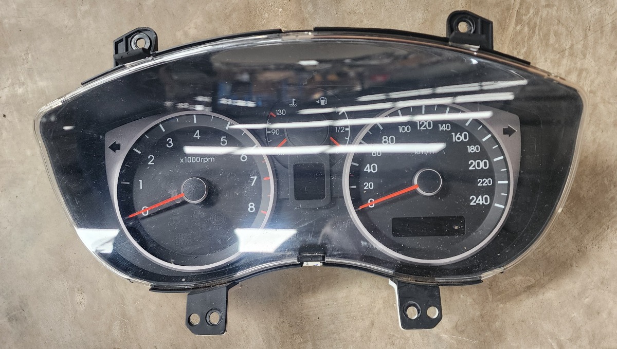 I20 1.6I SPEEDO CLUSTER