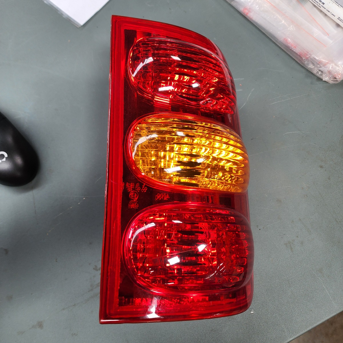 Scorpio Tail Light - Right