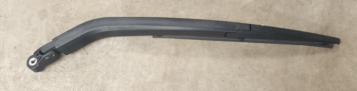 I20 REAR WIPER ARM