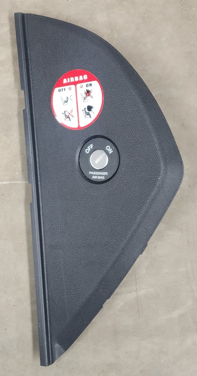 I20 LEFT DASH COVER
