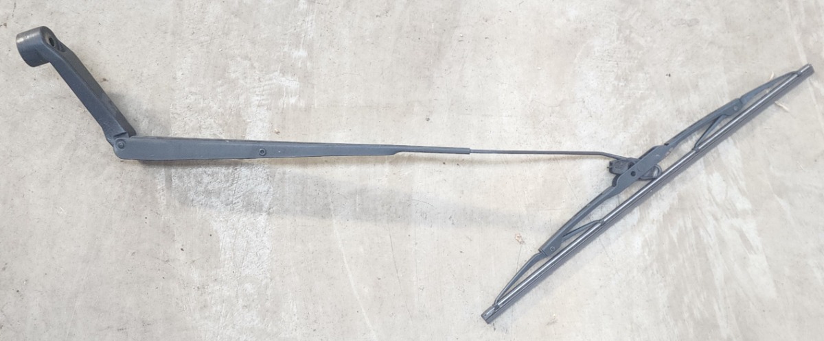 IGNIS LEFT FRONT WIPER ARM