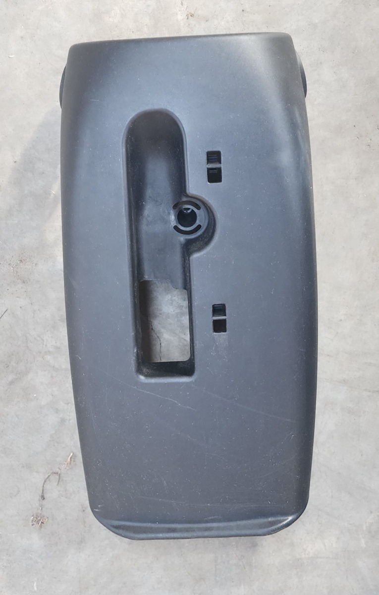 IGNIS LOWER STEERING COVER