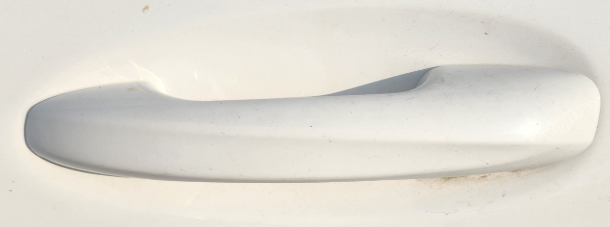 W205 LEFT FRONT DOOR HANDLE