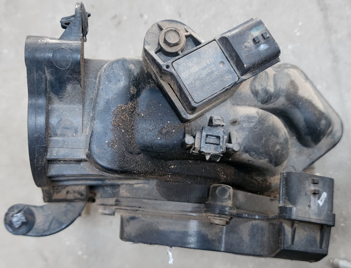 MEGANE 3 1.6DCI AIR THROTTLE VALVE
