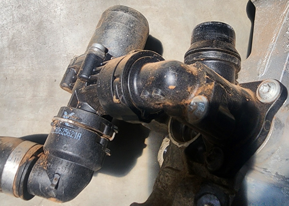 G20 B48B COOLING LIQUID VALVE