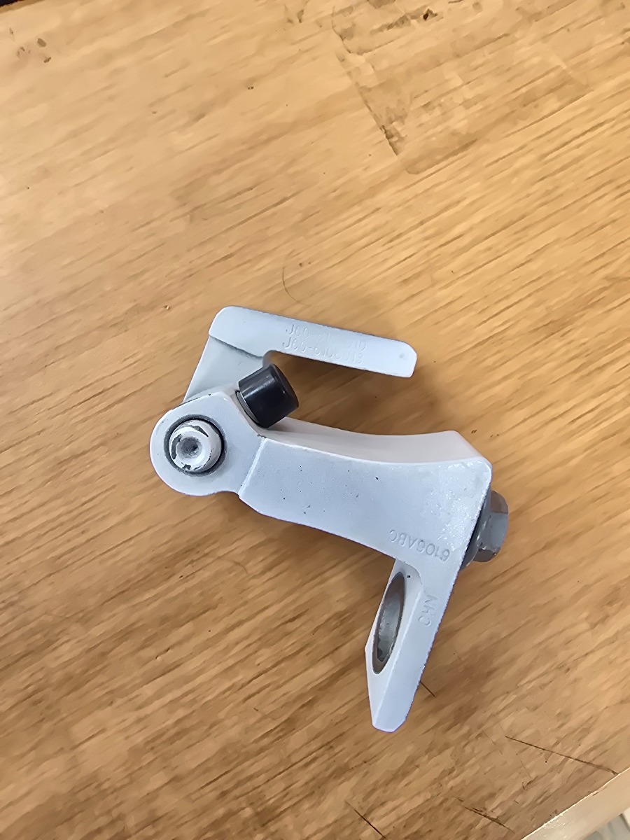 TIGGO 4 PRO 1.5T ELITE CVT LH LOWER DOOR HINGE