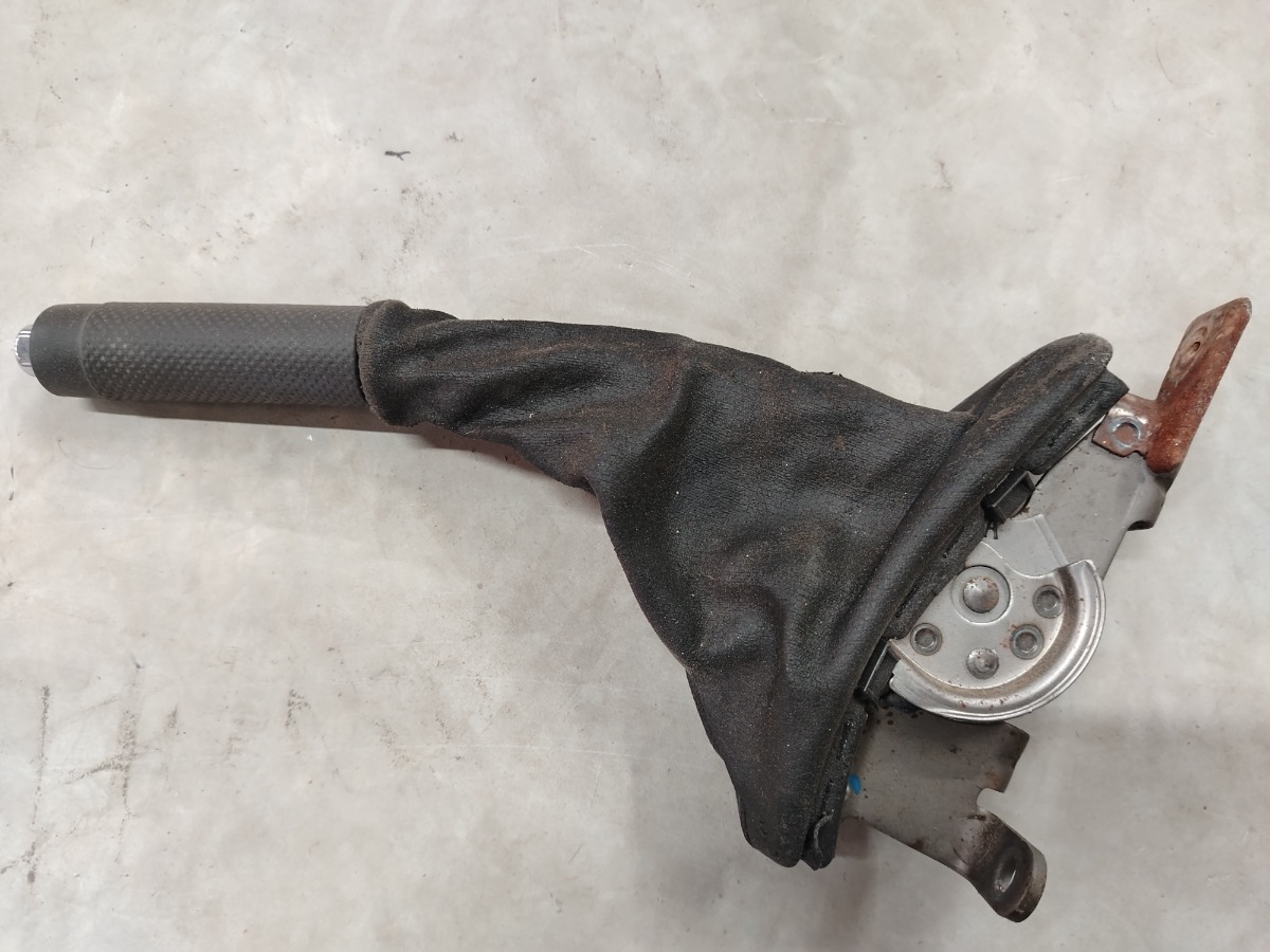 CHEV SPARK 1.2 LS HAND BRAKE