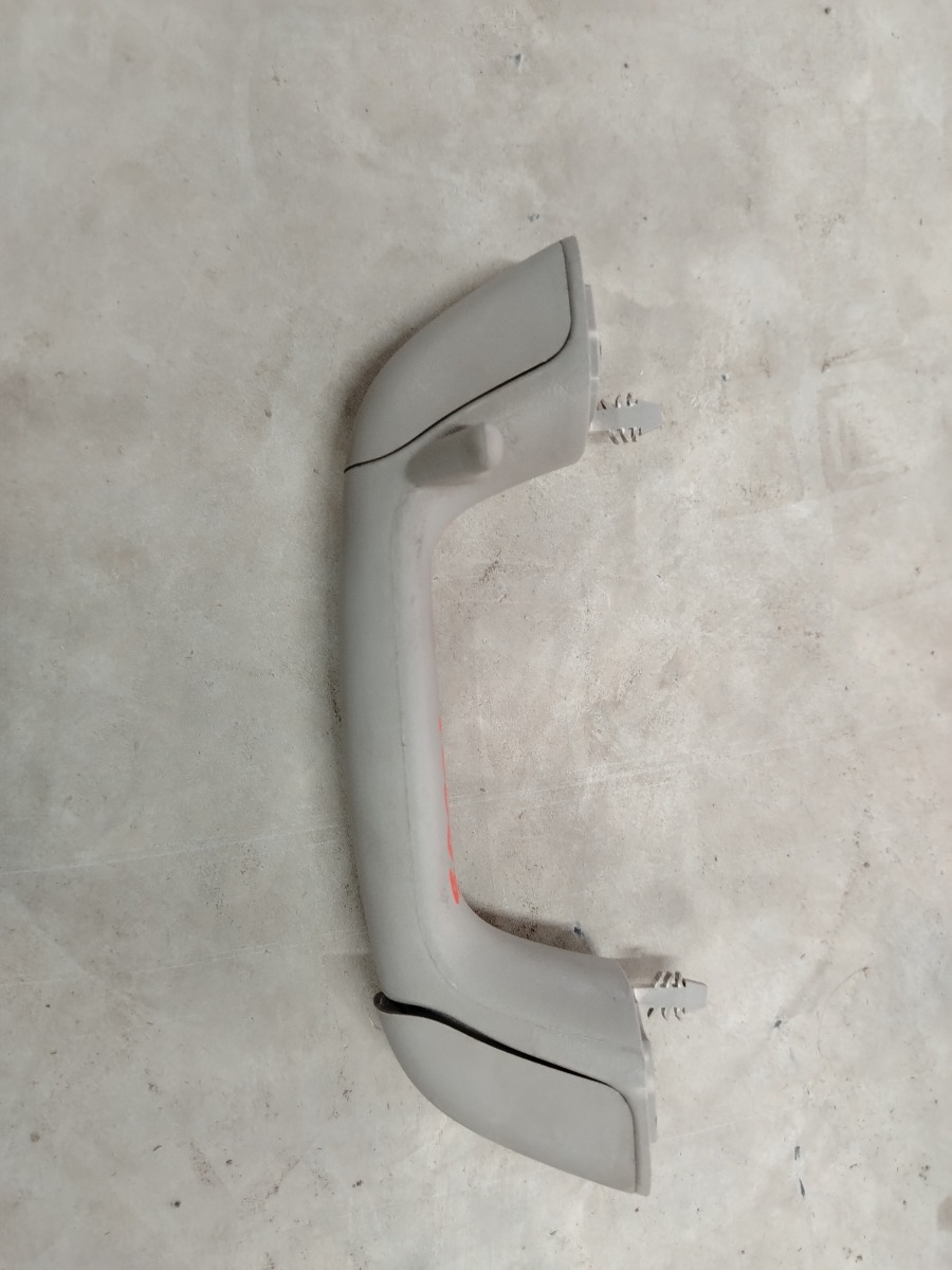 CHEVROLET SPARK GRAB HANDLE L/R