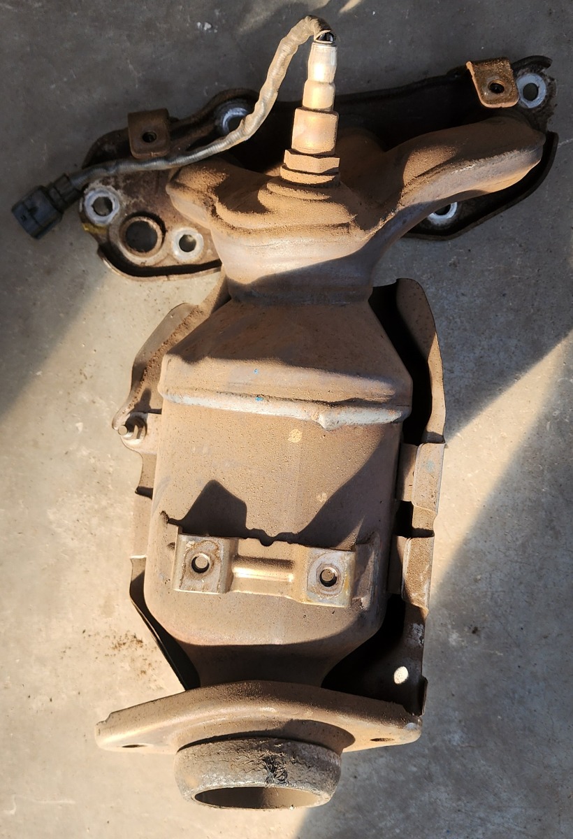 GO 1.2I EXHAUST MANIFOLD