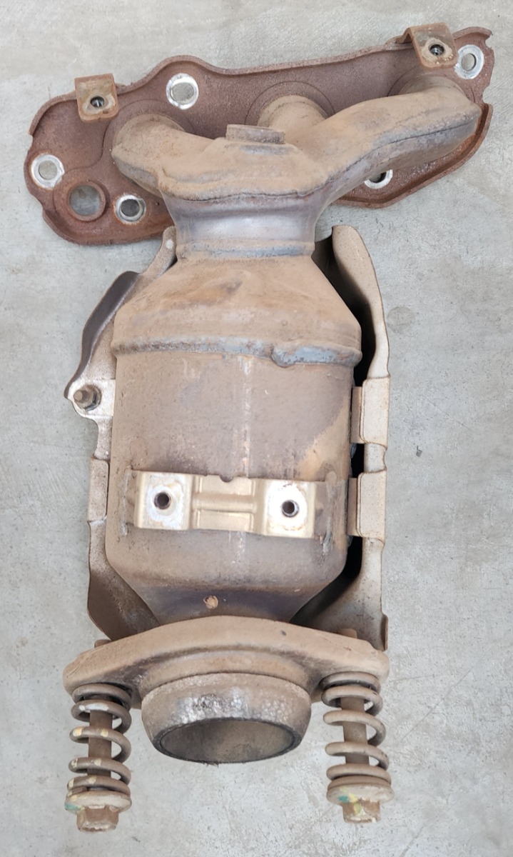 GO 1.2I EXHAUST MANIFOLD