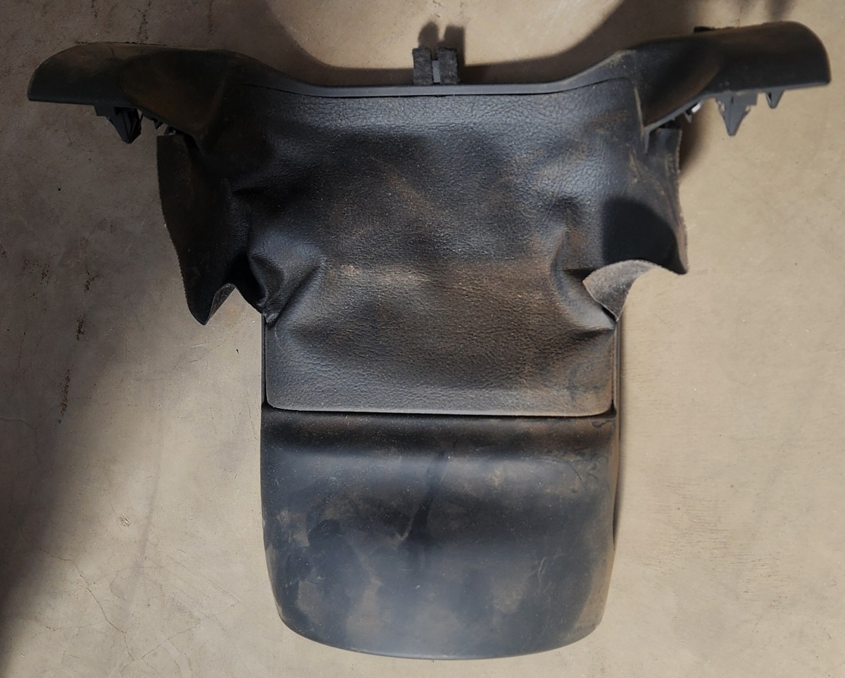 A4 B8 UPPER STEERING COVER