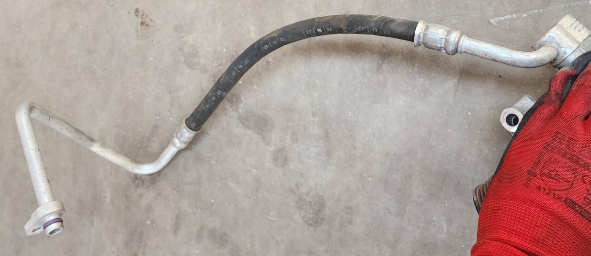 T-Cross 1.0 TSI AC Compressor Condenser Hose