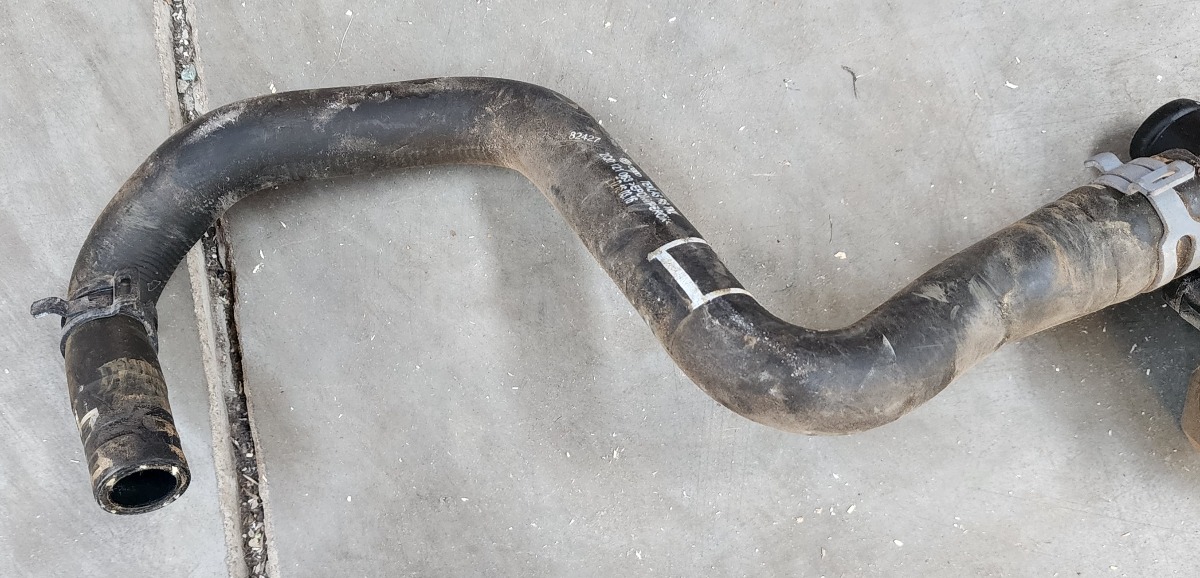 T-CROSS AUX WATER PUMP INLET PIPE