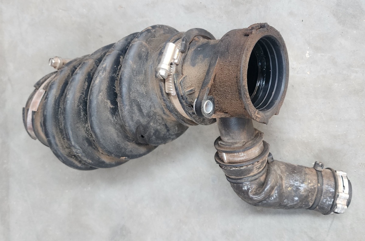 FIESTA 1.6TDCI AIR FILTER PIPE