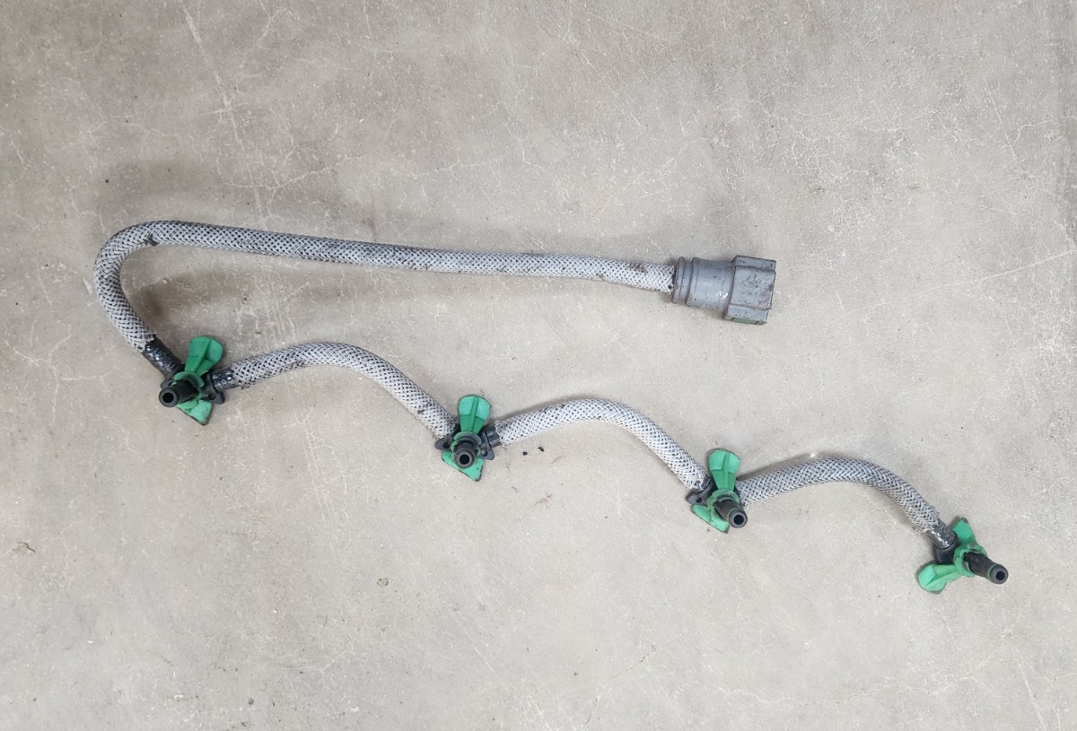 FIESTA 1.6TDCI FUEL INJECTOR LEAK-OFF RETURN PIPE