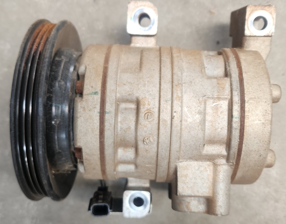 KWID 1.0 AIRCON PUMP